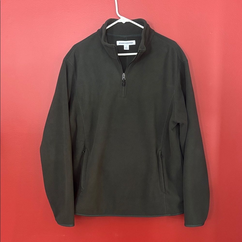 Amazon Essentials Forest Green Fleece Pullover